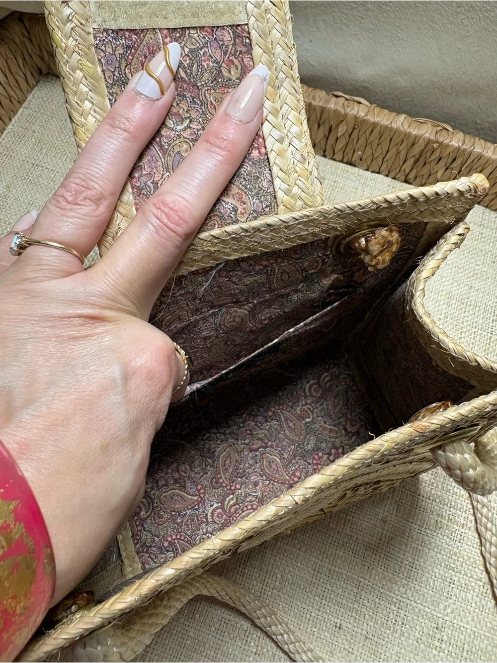 Elaine’s Collection Handcrafted Woven Straw Shoulder Bag Boho Vintage Purse